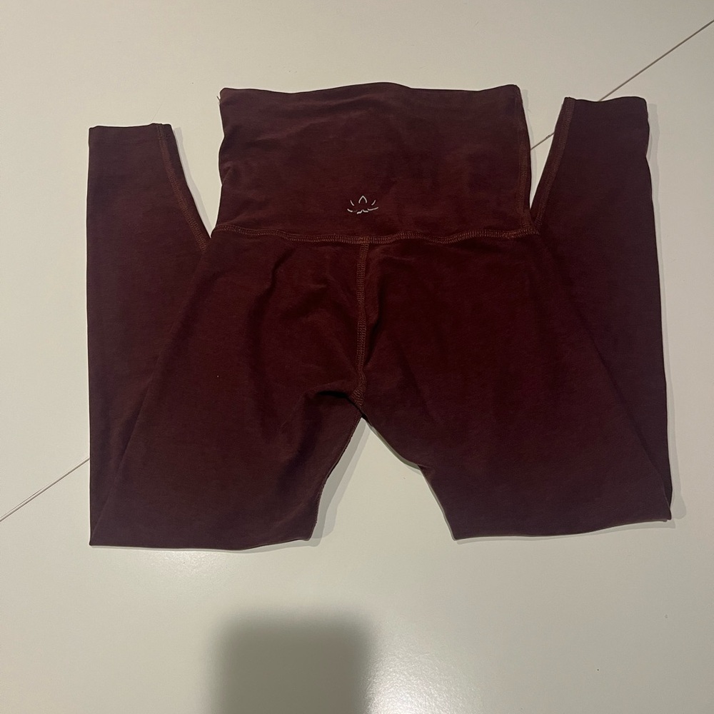 Beyond yoga maternity leggings